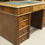 852 7610 WRITING DESK